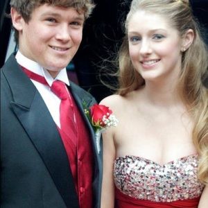 Red Sean Couture formal gown - size 2